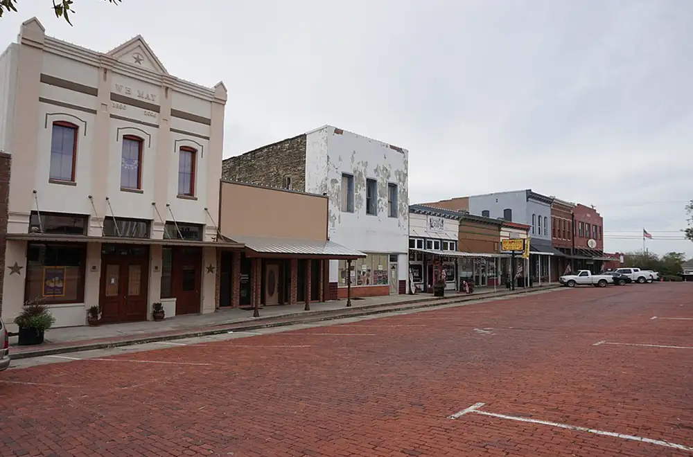 downtown farmerville