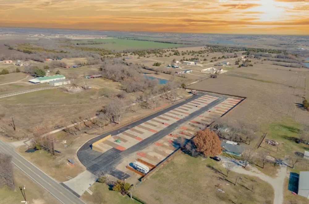 aerial shot of lavon oaks rv park